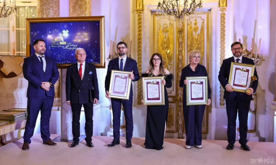 Dr n. med. Jarosław Pawlik z wyróżnieniem w konkursie „Sukces Roku w Ochronie Zdrowia – Liderzy Medycyny”!